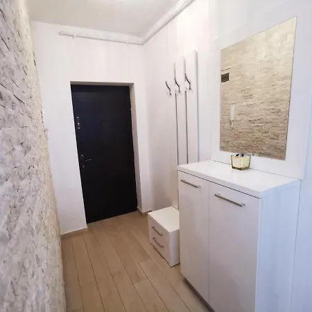 Apartment Contemporary In Napoca Cluj-Napoca